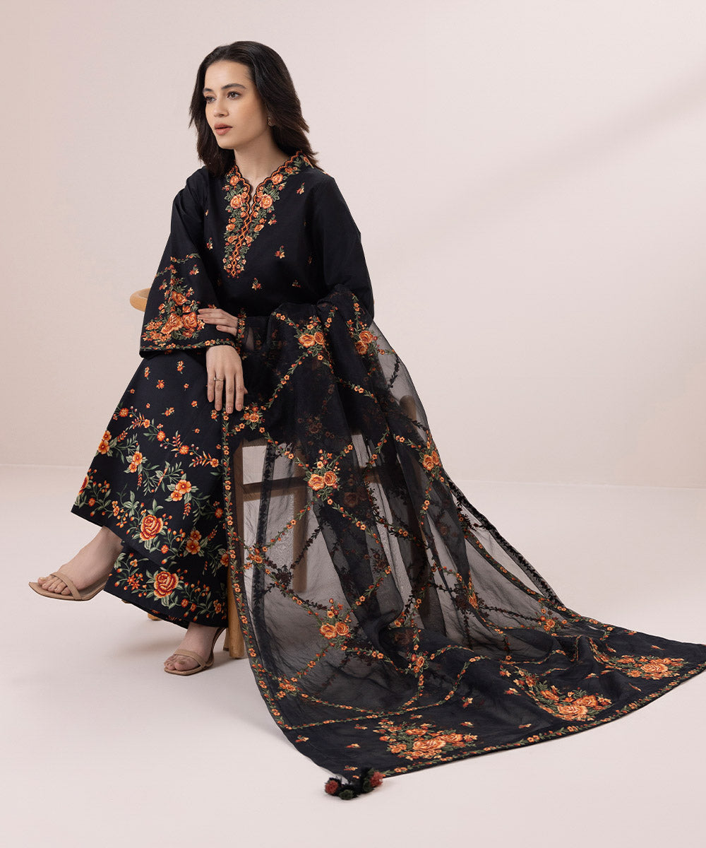 3 Piece Embroidered Lawn Suit - Buy Online - Premium Quality