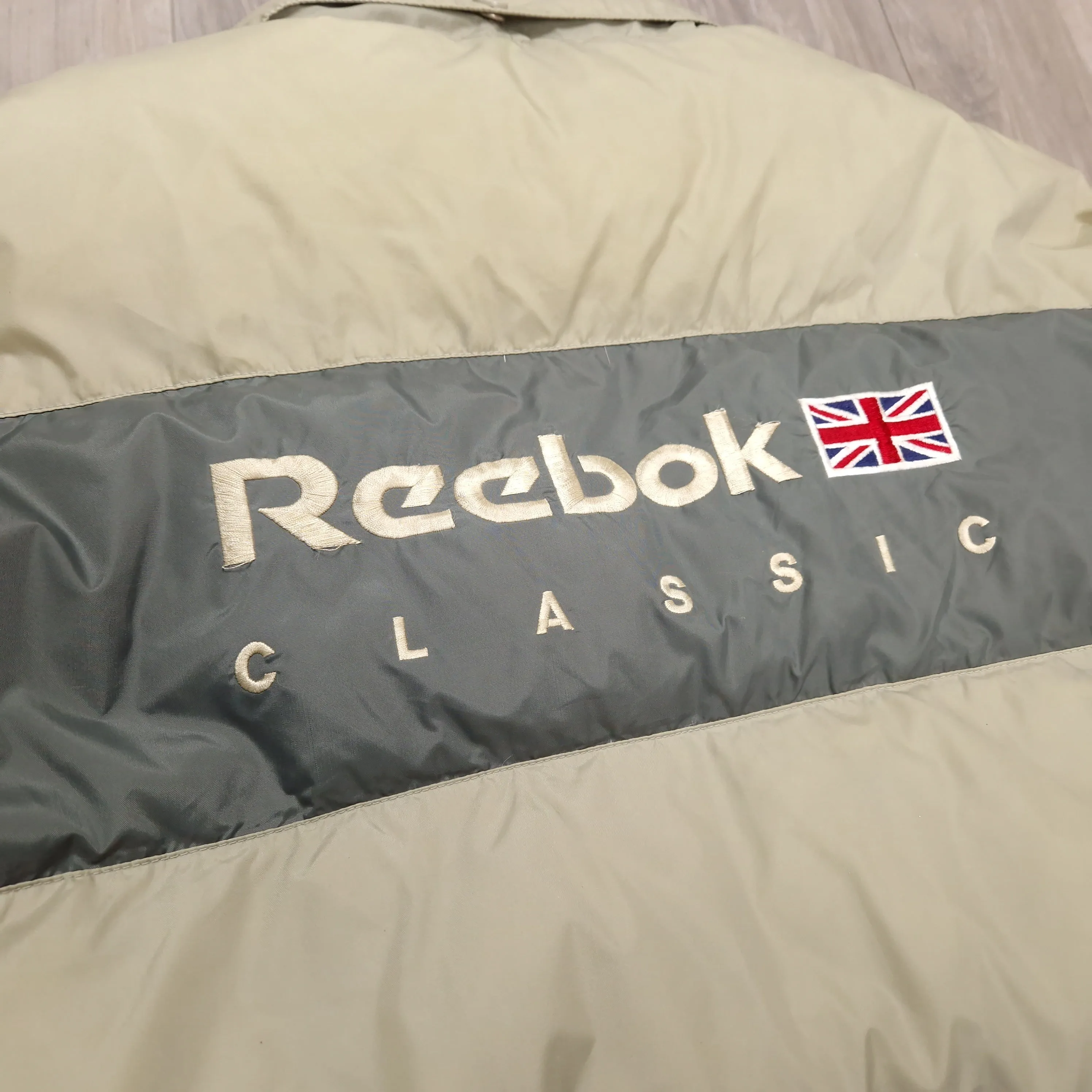 90s Reebok Classic Puffer Jacket - Size Extra Large