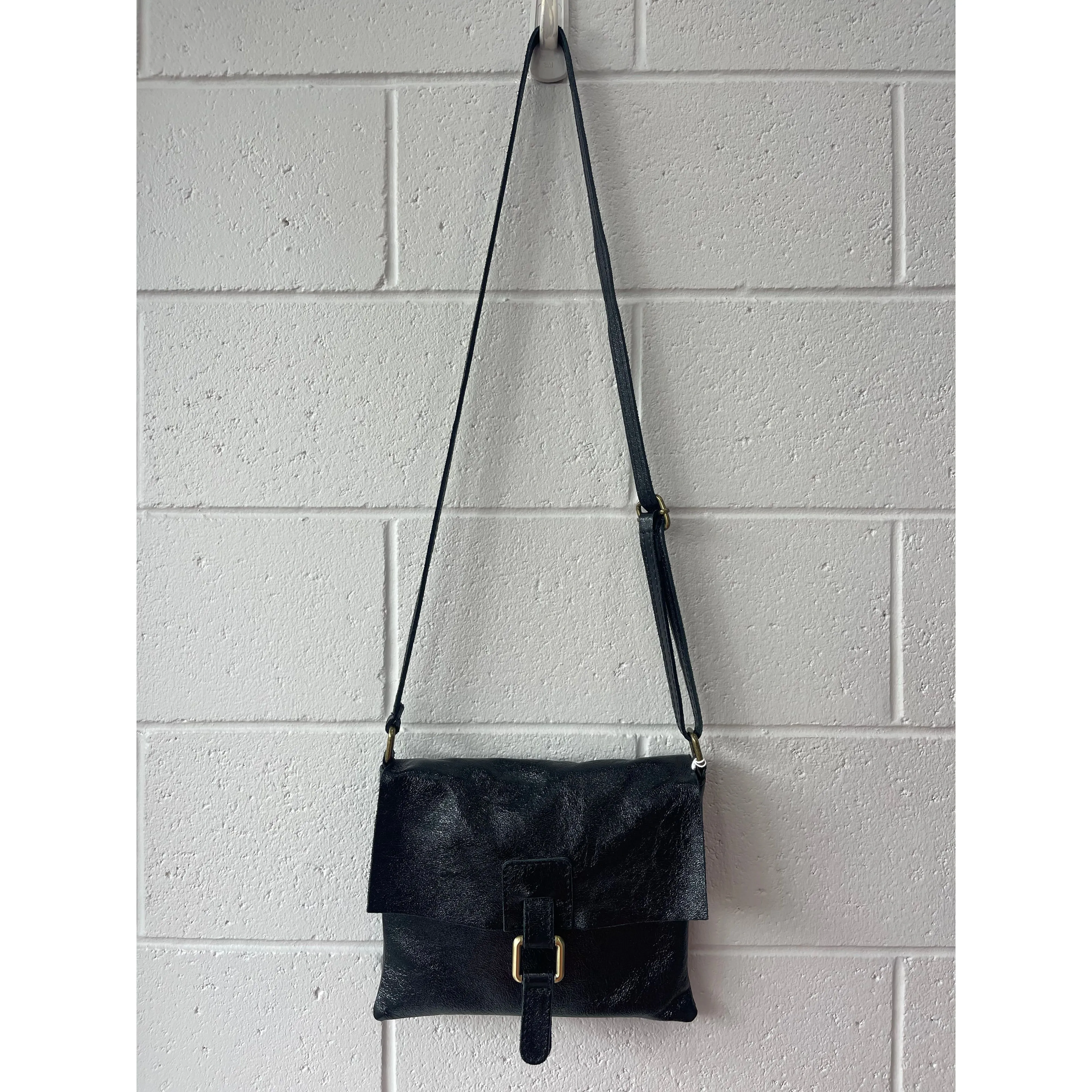 Amici Tropea Metallic Bag - Shop Now!