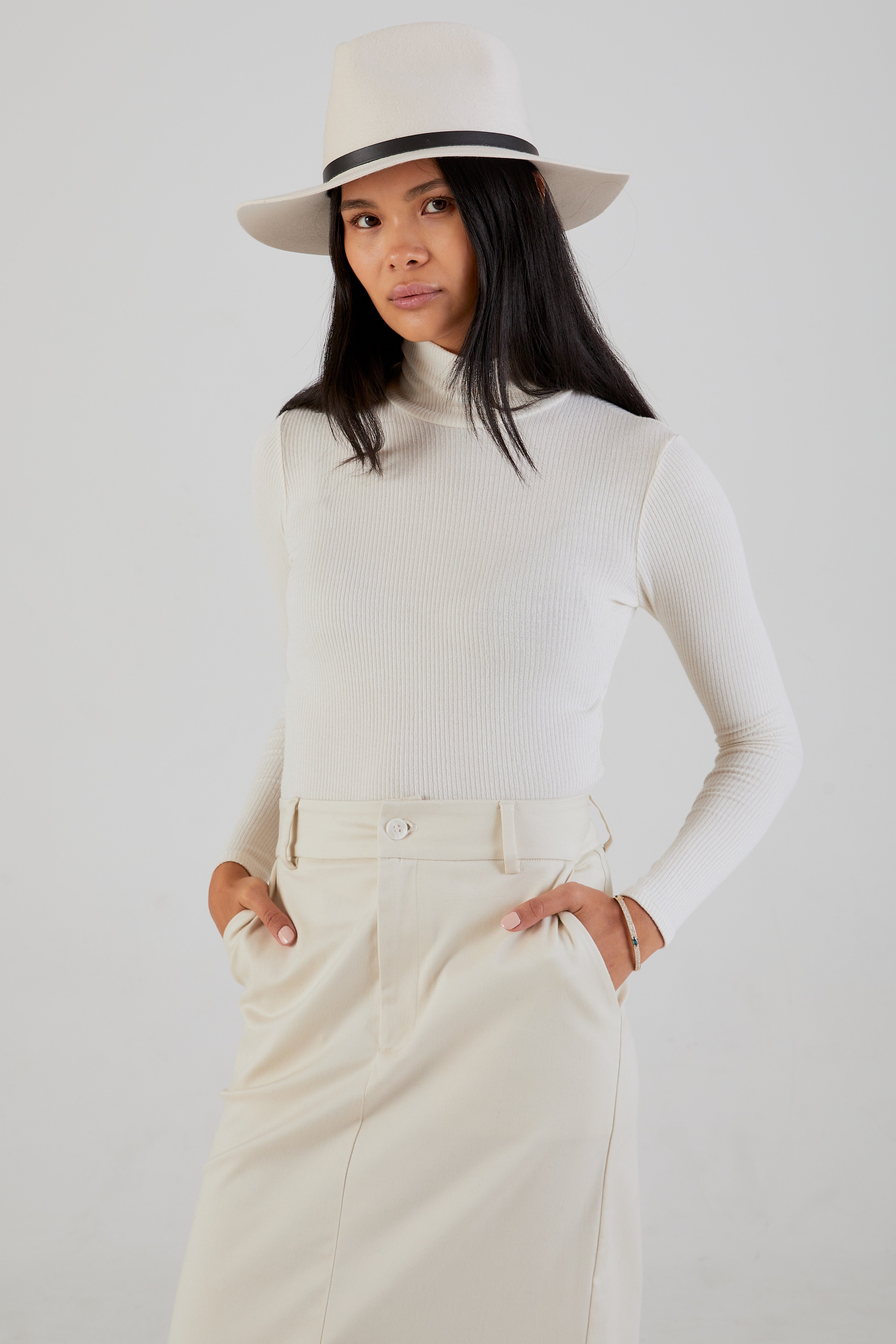 Archer Rib Turtleneck Gardenia