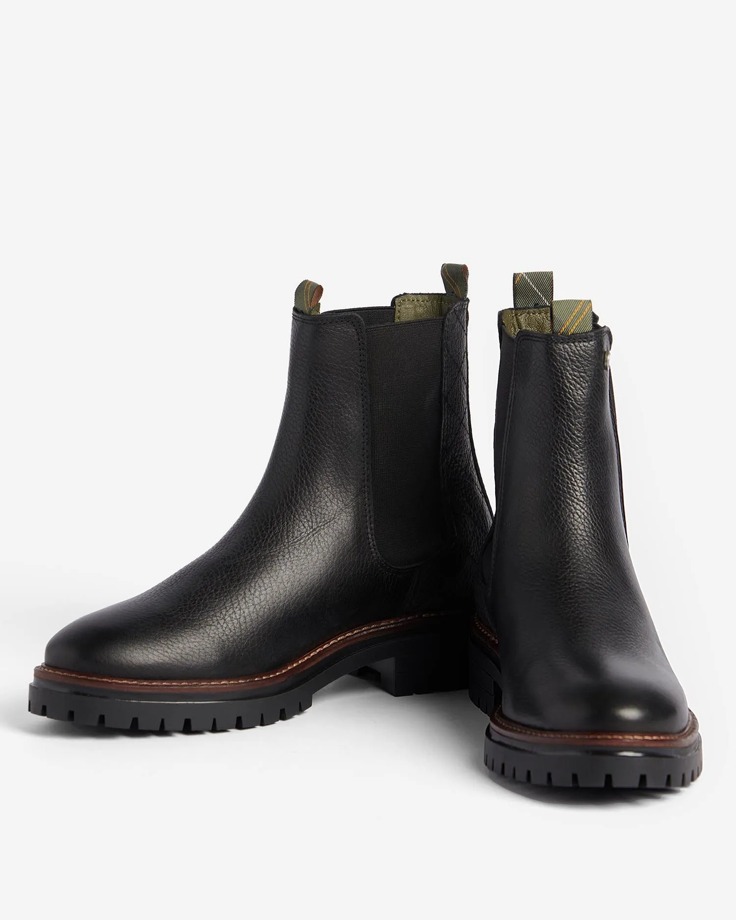 Barbour Evie Chelsea Boot in Black LF00575