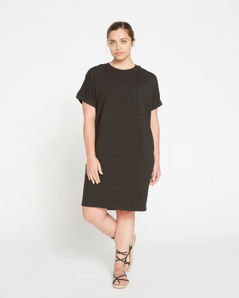 Black Elizabeth Easy Dress