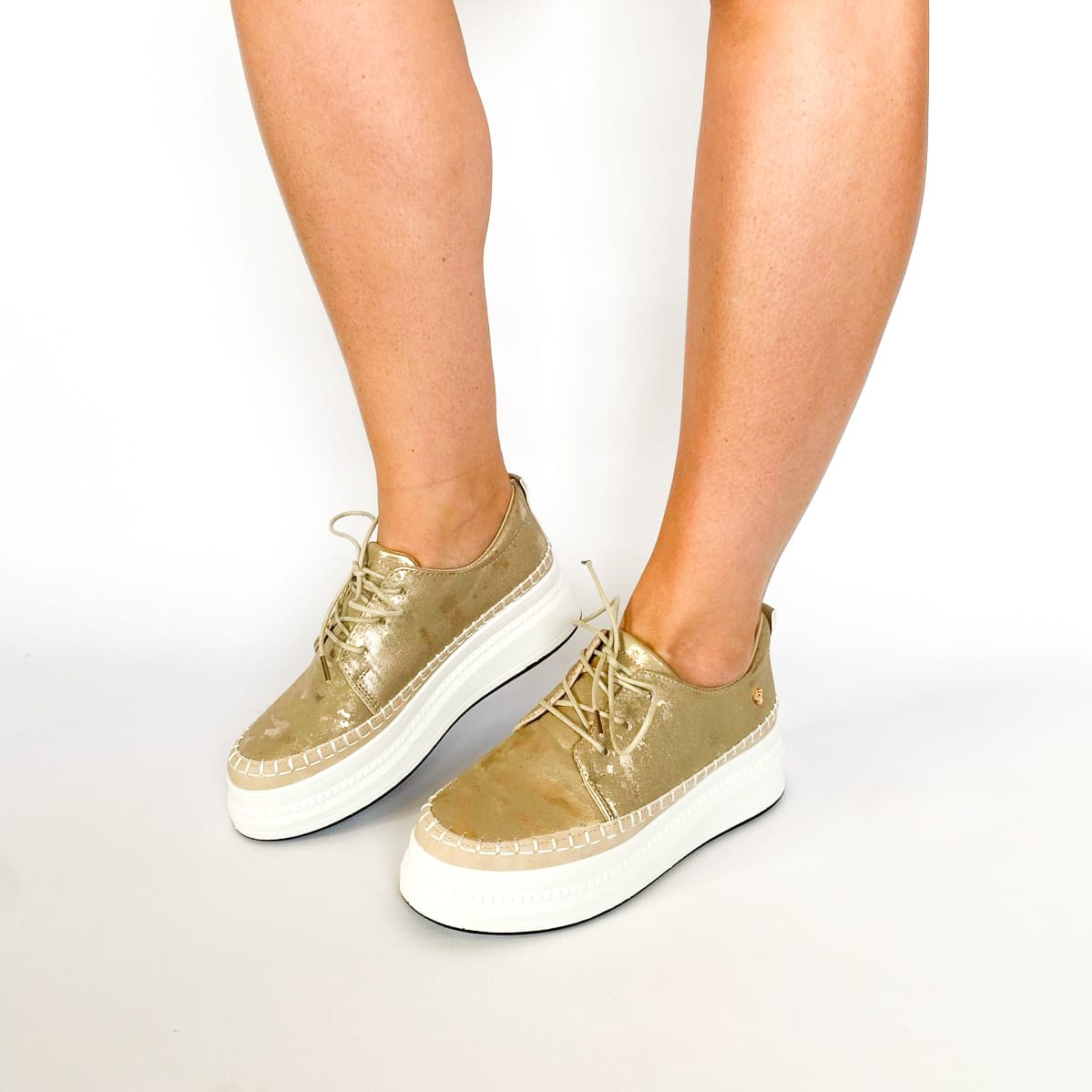 Butterfly Senhora 14 gold lace-up sneaker - Search Result: Butterfly Senhora 14 gold laceup sneaker | Shop Now