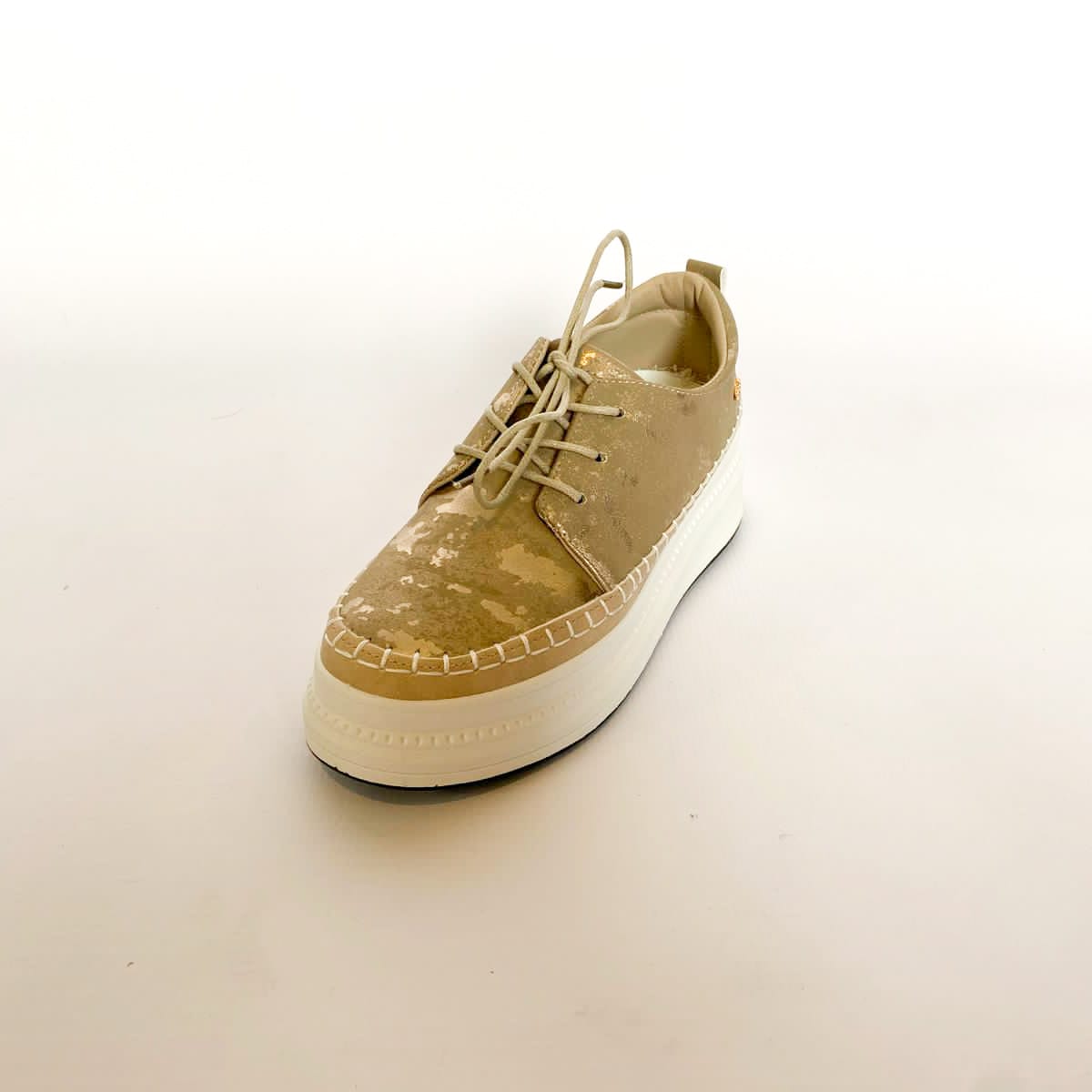 Butterfly Senhora 14 gold lace-up sneaker - Search Result: Butterfly Senhora 14 gold laceup sneaker | Shop Now