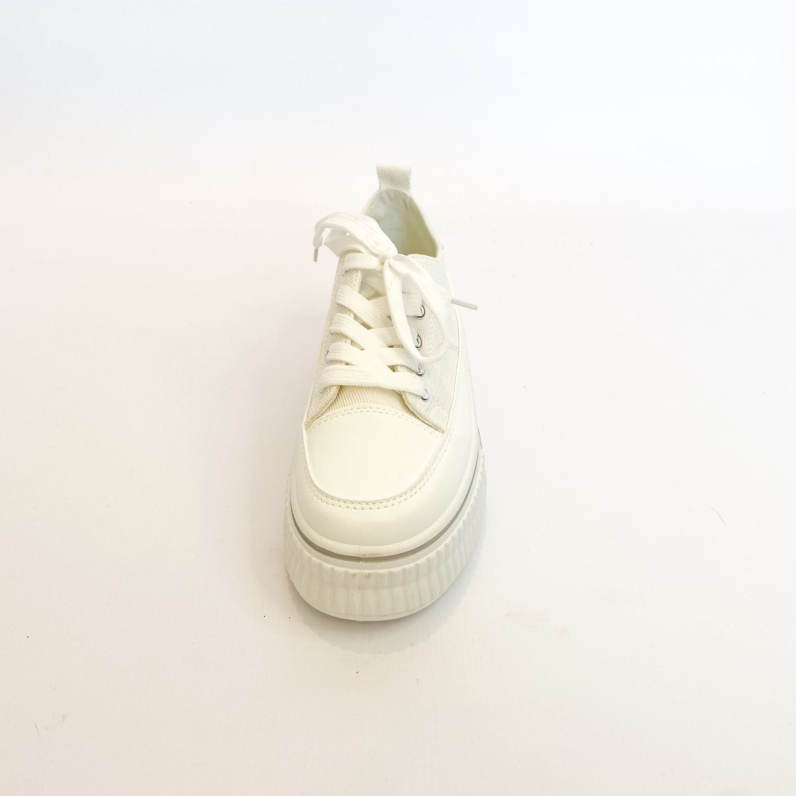 Butterfly white platform sneaker