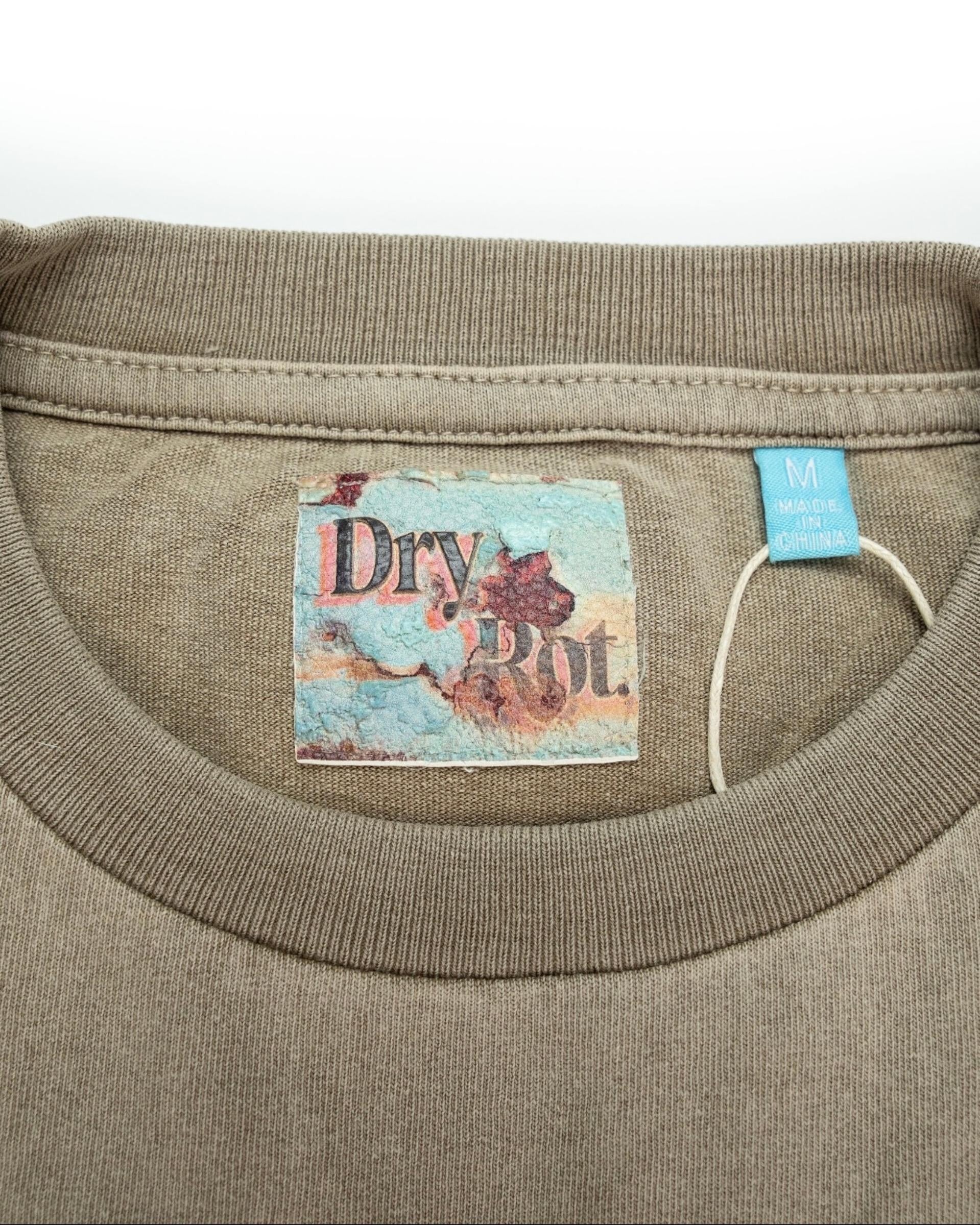 classic vintage tee in tan