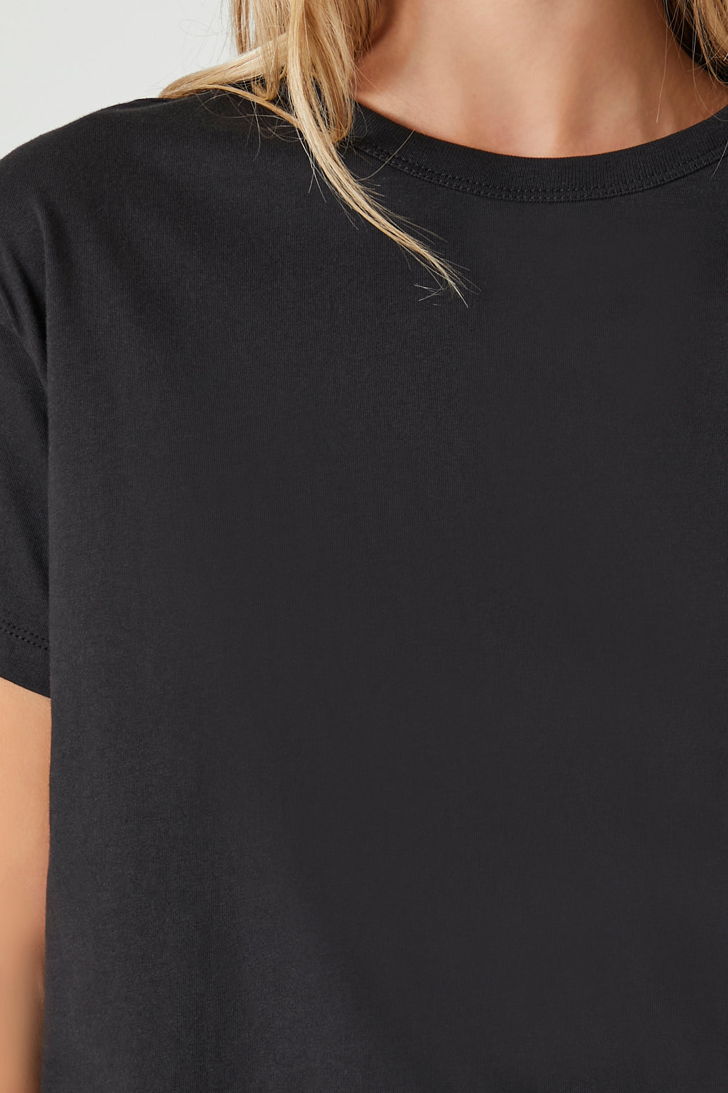 cropped crew neck tee