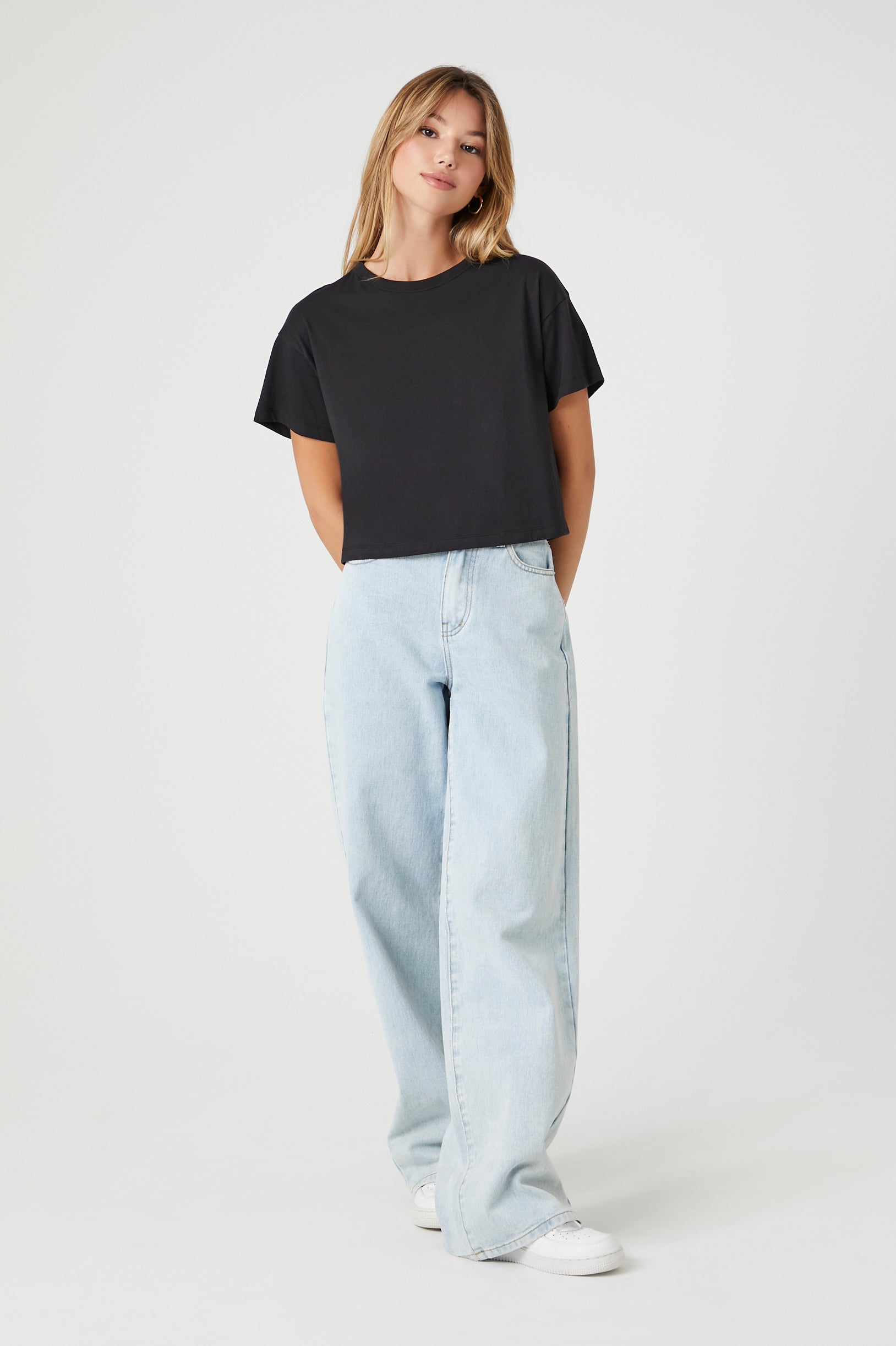 cropped crew neck tee