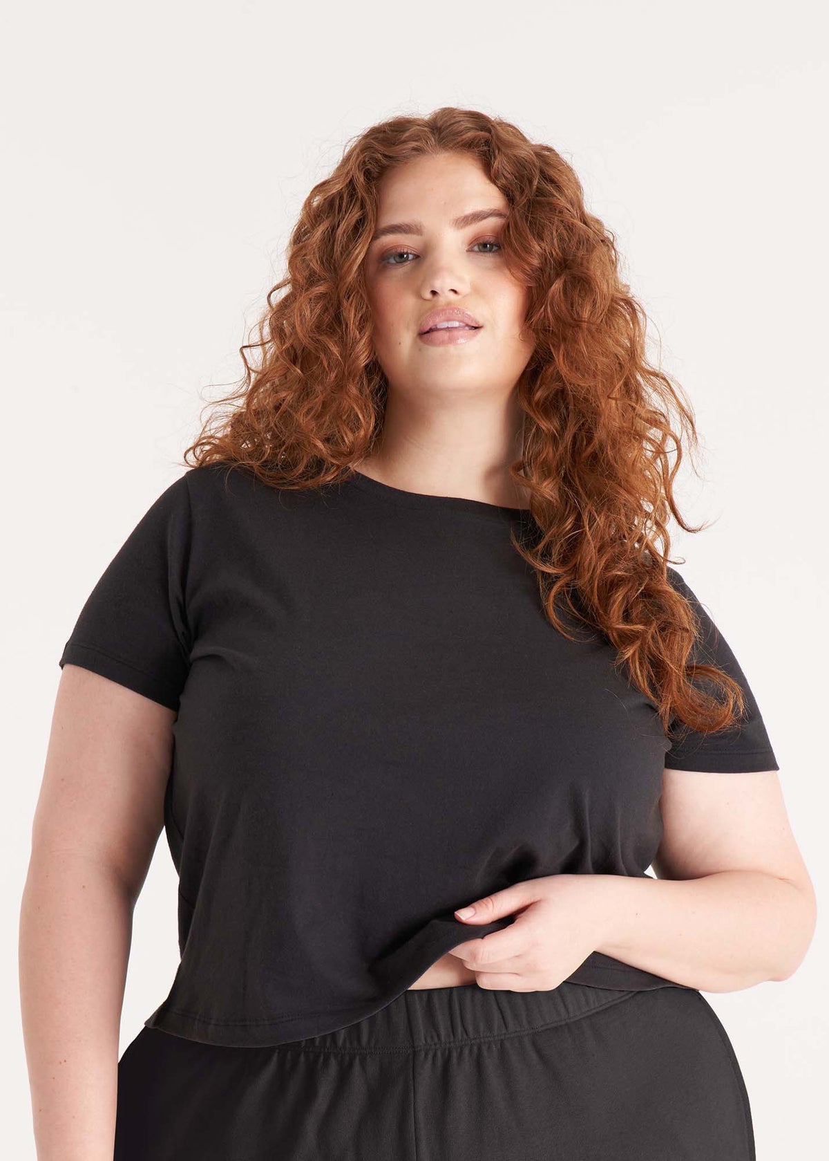 Cropped Tee - Shop Now & Save on Trendy Cropped T-Shirts!