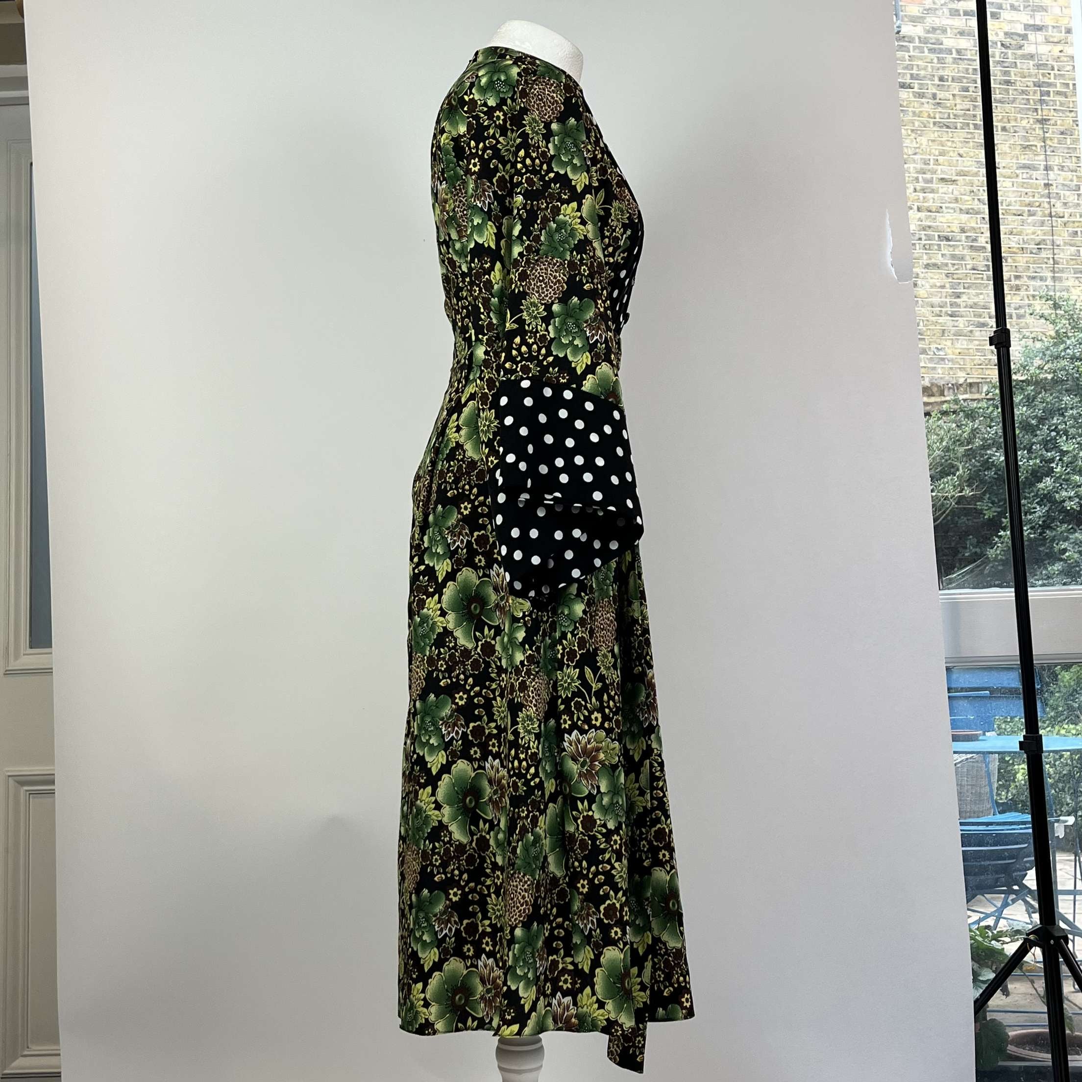 Duro Olowu green black print wool silk maxi dress XS - Shop now.