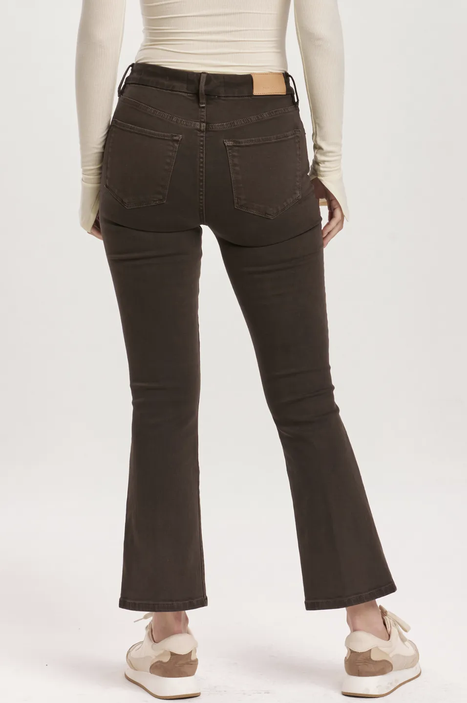 JEANNE HIGH RISE CROPPED FLARE Jeans