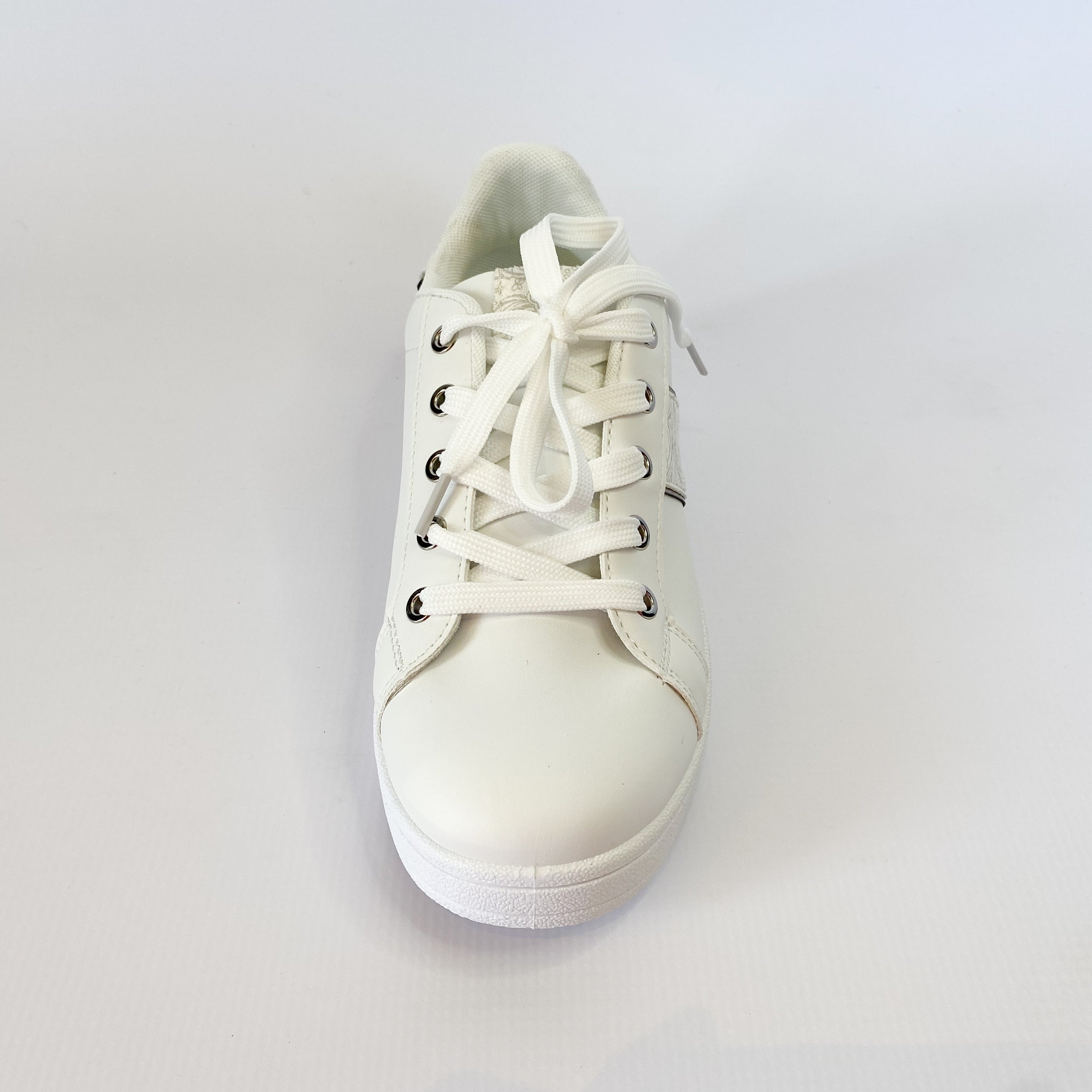 KG white silver striped sneaker