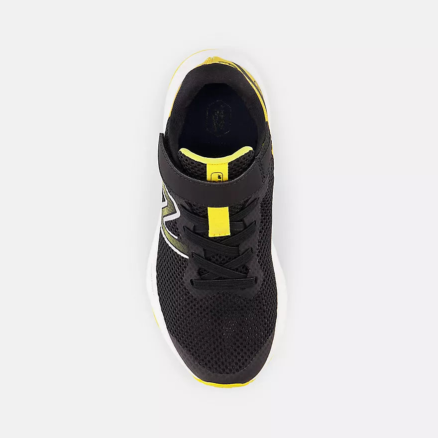 New Balance Arishi v4 Bungee Lace Kids Sneaker - Black