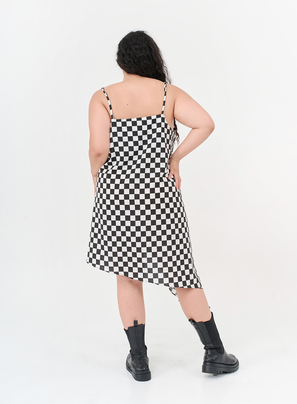 Plus Size Checked Sleeveless Dress - IG09