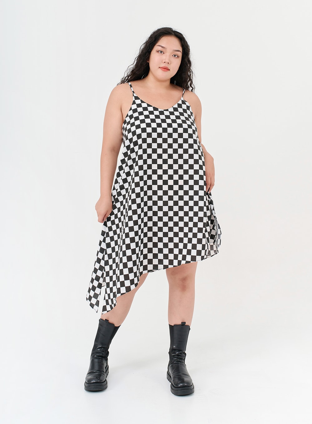 Plus Size Checked Sleeveless Dress - IG09