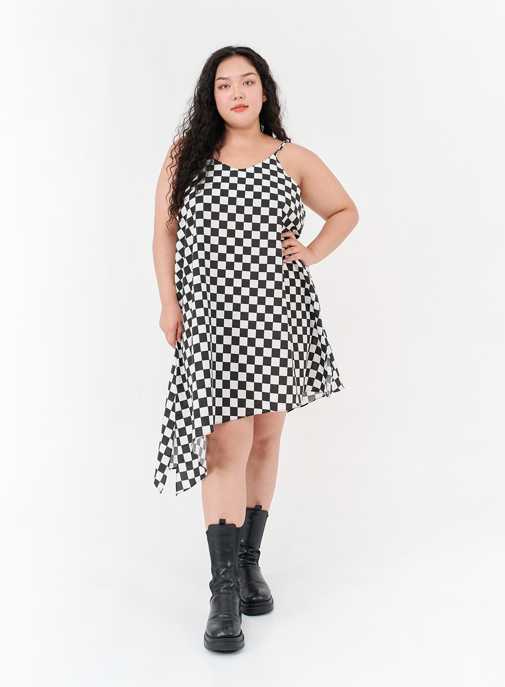 Plus Size Checked Sleeveless Dress - IG09