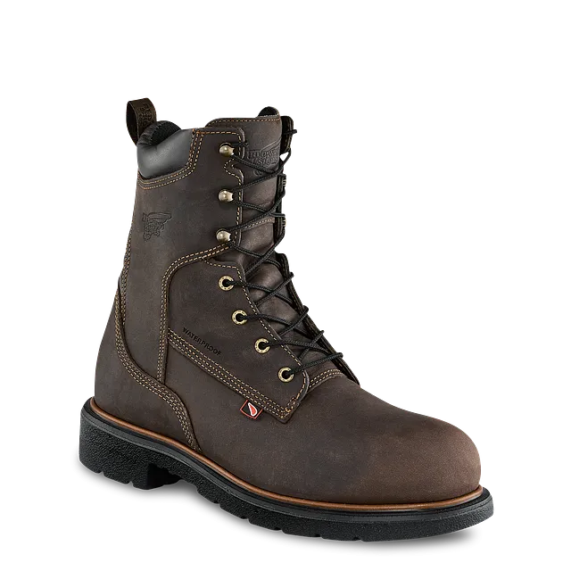 Red Wing Men's DynaForce 8-inch Boot