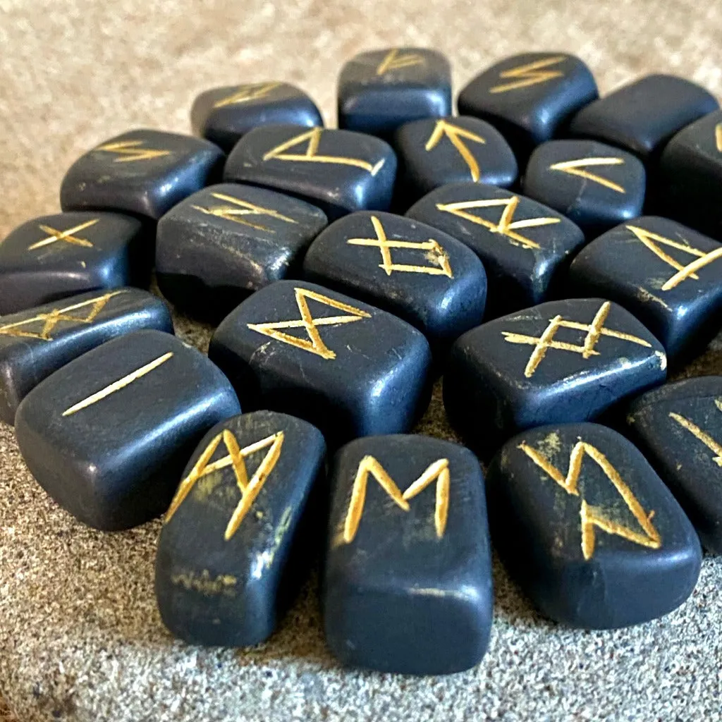 Shungite Rune Set in Linen Pouch